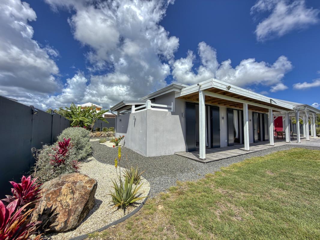 40.Location villa avec piscine Saint François Guadeloupe